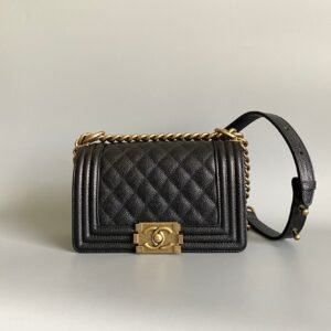 CHANEL SMALL BOY BAG 20 IN BLACK LAMBSKIN GOLD HARDWARE