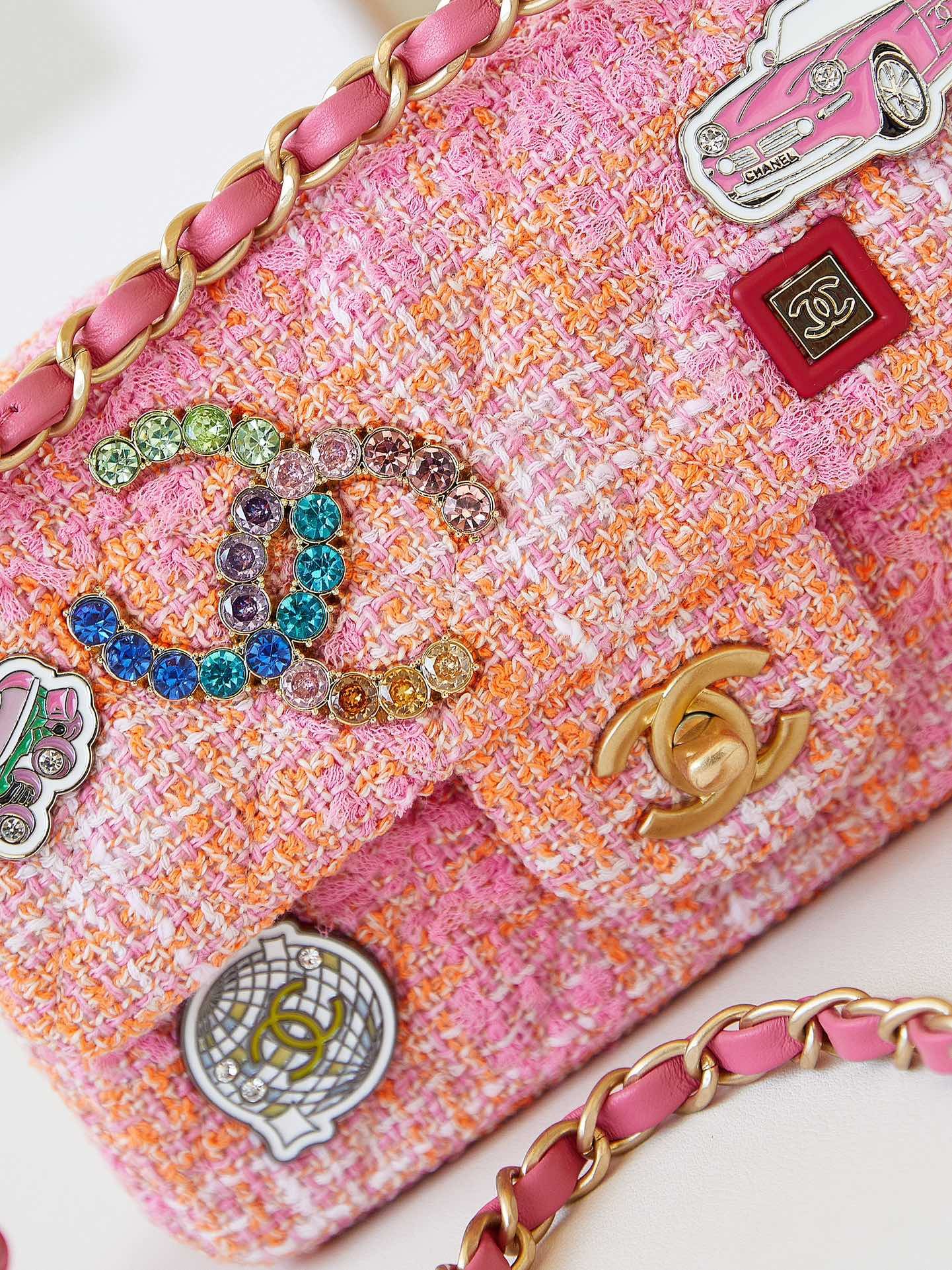 Chanel Woven Crossbody Bag - Image 5