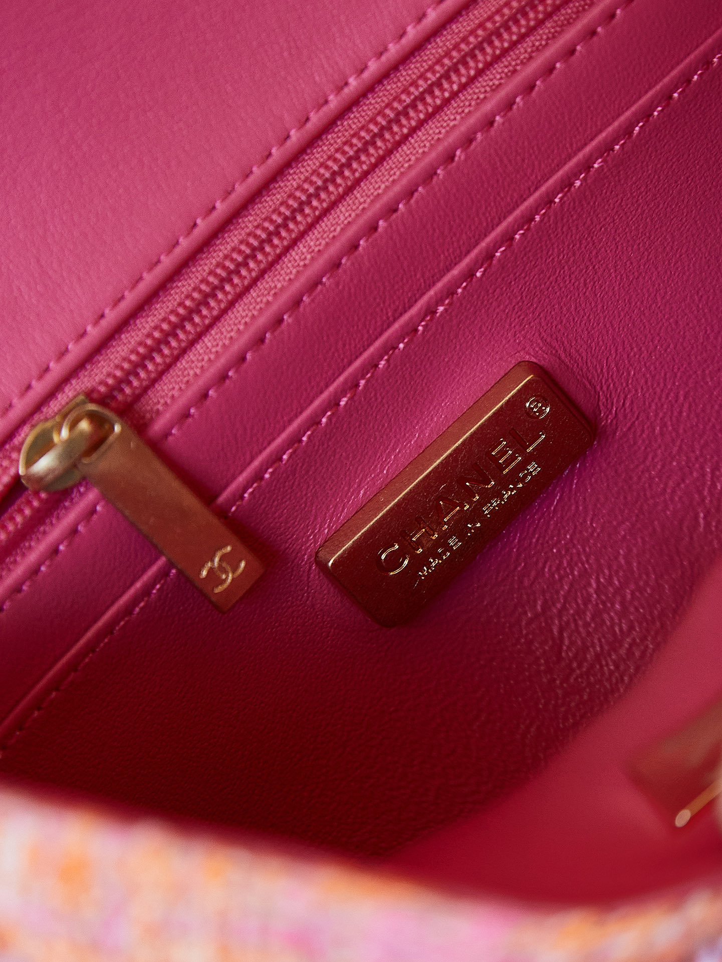 Chanel Woven Crossbody Bag - Image 6
