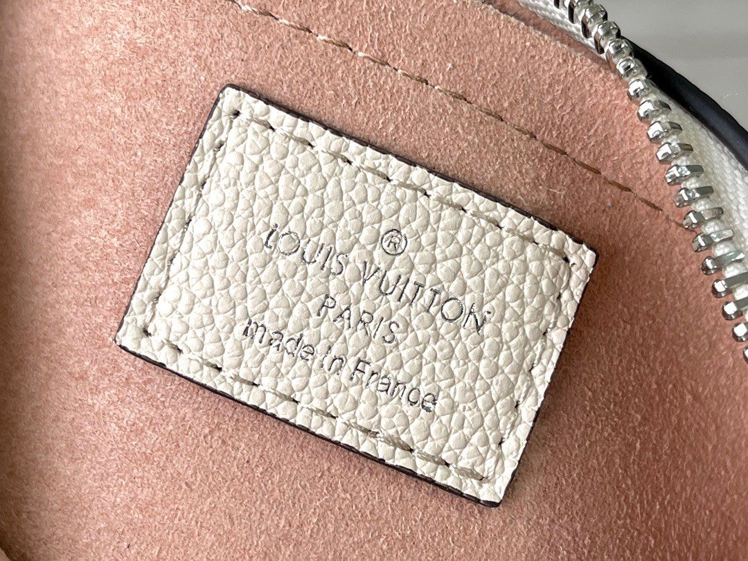 Louis Vuitton LV Marellini EPI White Full Set Replica Handbags 20cm - Image 6