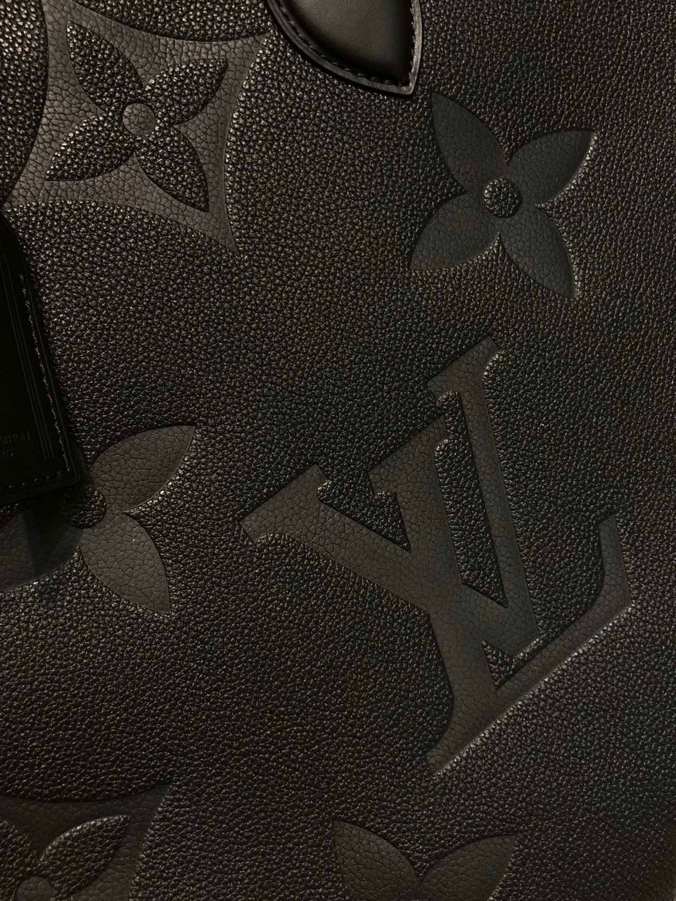 Louis Vuitton LV On The Go PM Tote Bag Replica 1:1 Black Handbags 35cm - Image 4