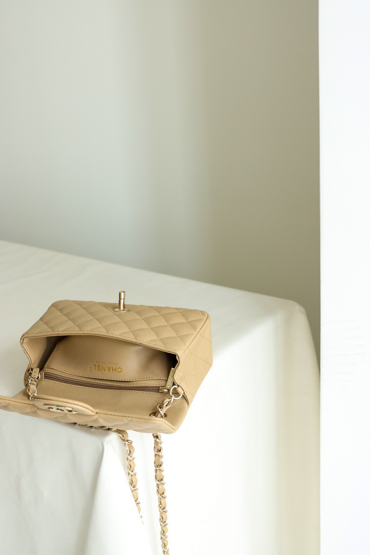 Chanel Classic Flap Mini Beige 20cm - Image 6
