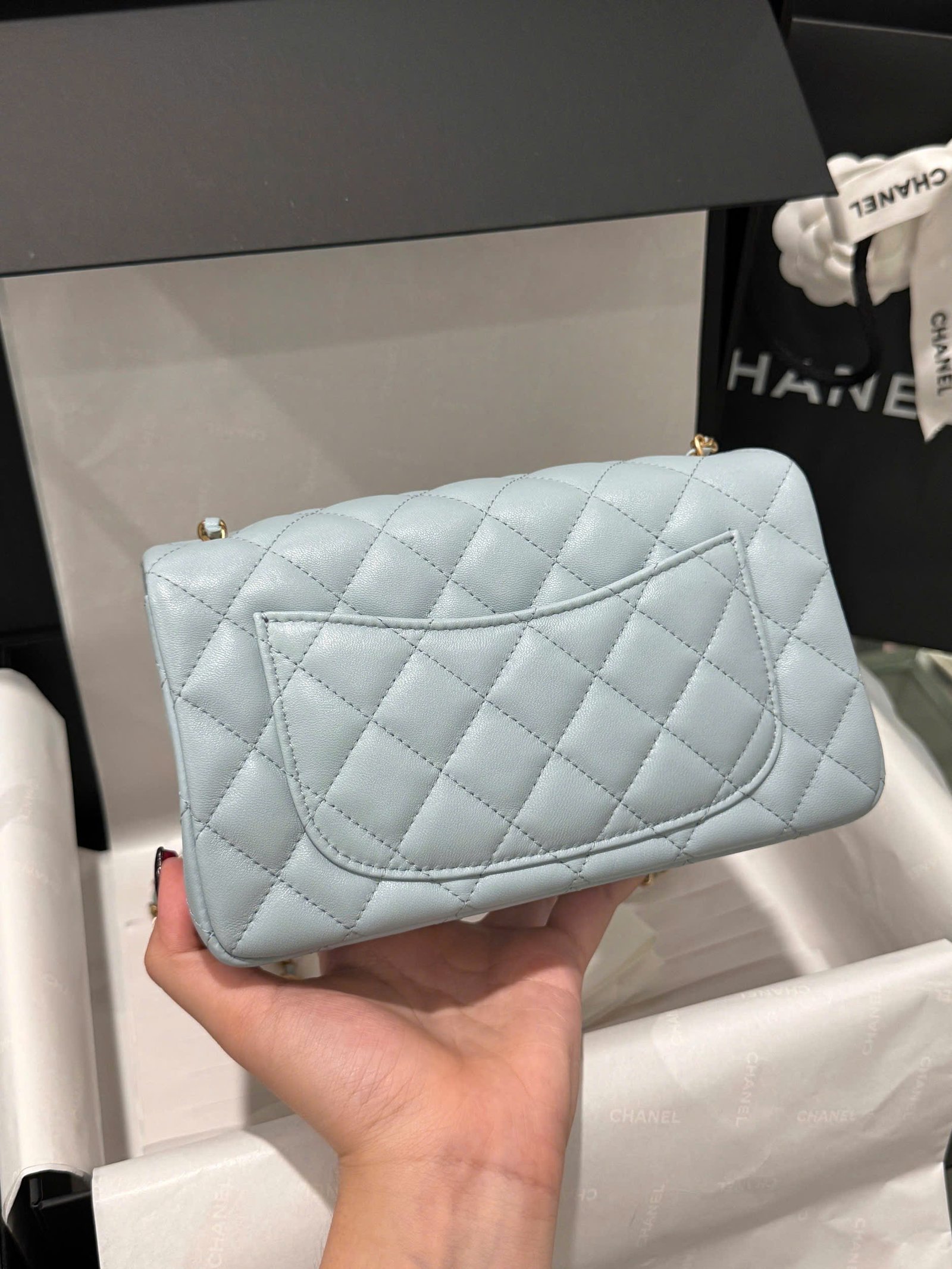 Chanel Classic Flap Mini Blue Gold Hardware 20cm - Image 4