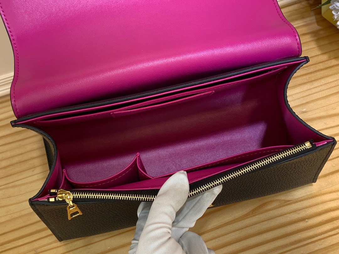 Louis Vuitton LV Twist Handle Replica Woman’s Black Handbags 17x25x11cm - Image 8