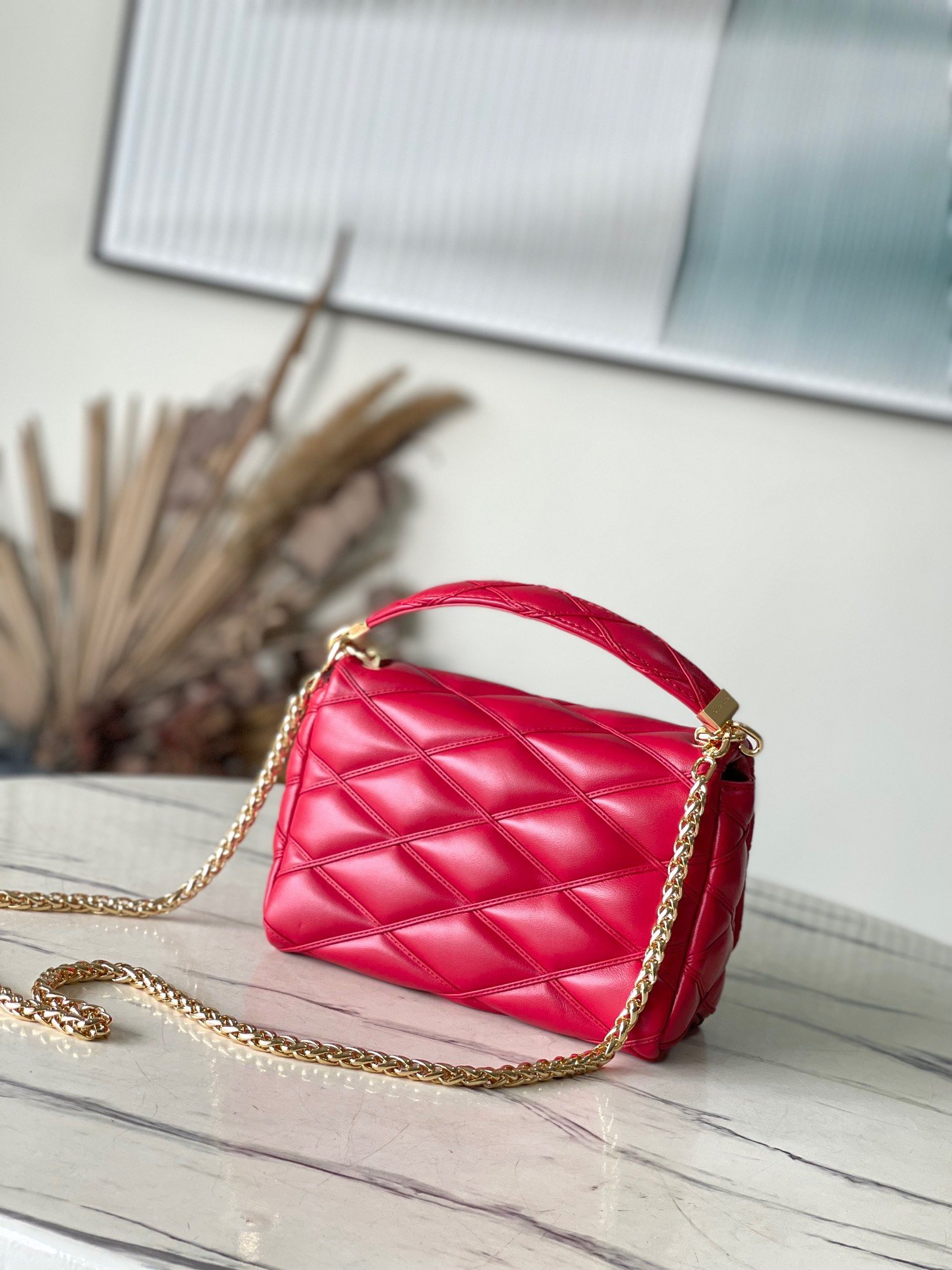 Louis Vuitton LV Twist Like Auth Woman’s Red Handbags Smooth Leather 23cm - Image 9
