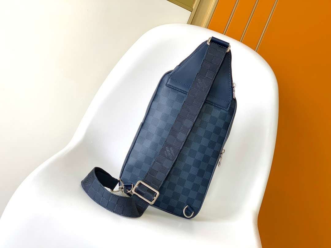 Louis Vuitton LV Avenue Men’s Handbag Replica Checkerboard Pattern 20x31x7cm - Image 7