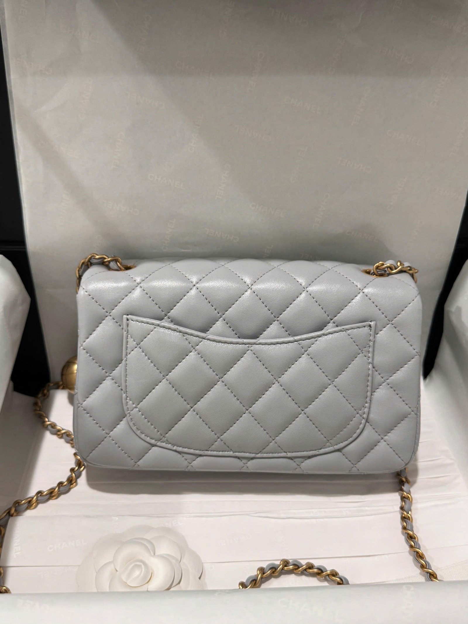 Chanel Classic Flap Mini Grey Gold Hardware 20cm - Image 4