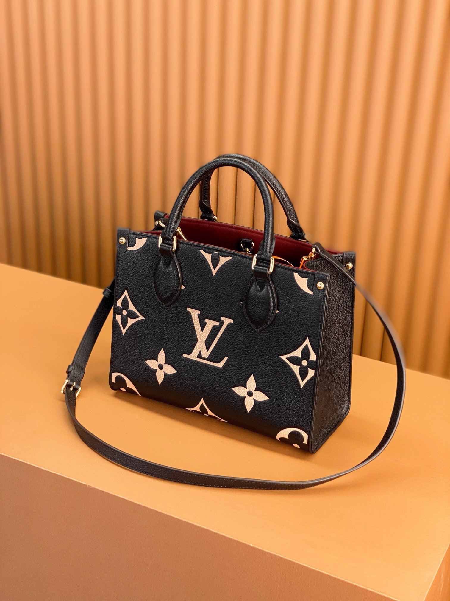 Louis Vuitton LV On The Go PM Tote Bag Like Auth Handbags Woman’s 25cm - Image 7