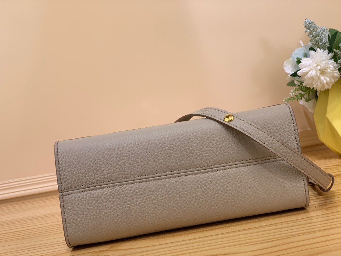 Louis Vuitton LV Twist Handle Like Auth Lock Gold Handbags 17x25x11cm - Image 7