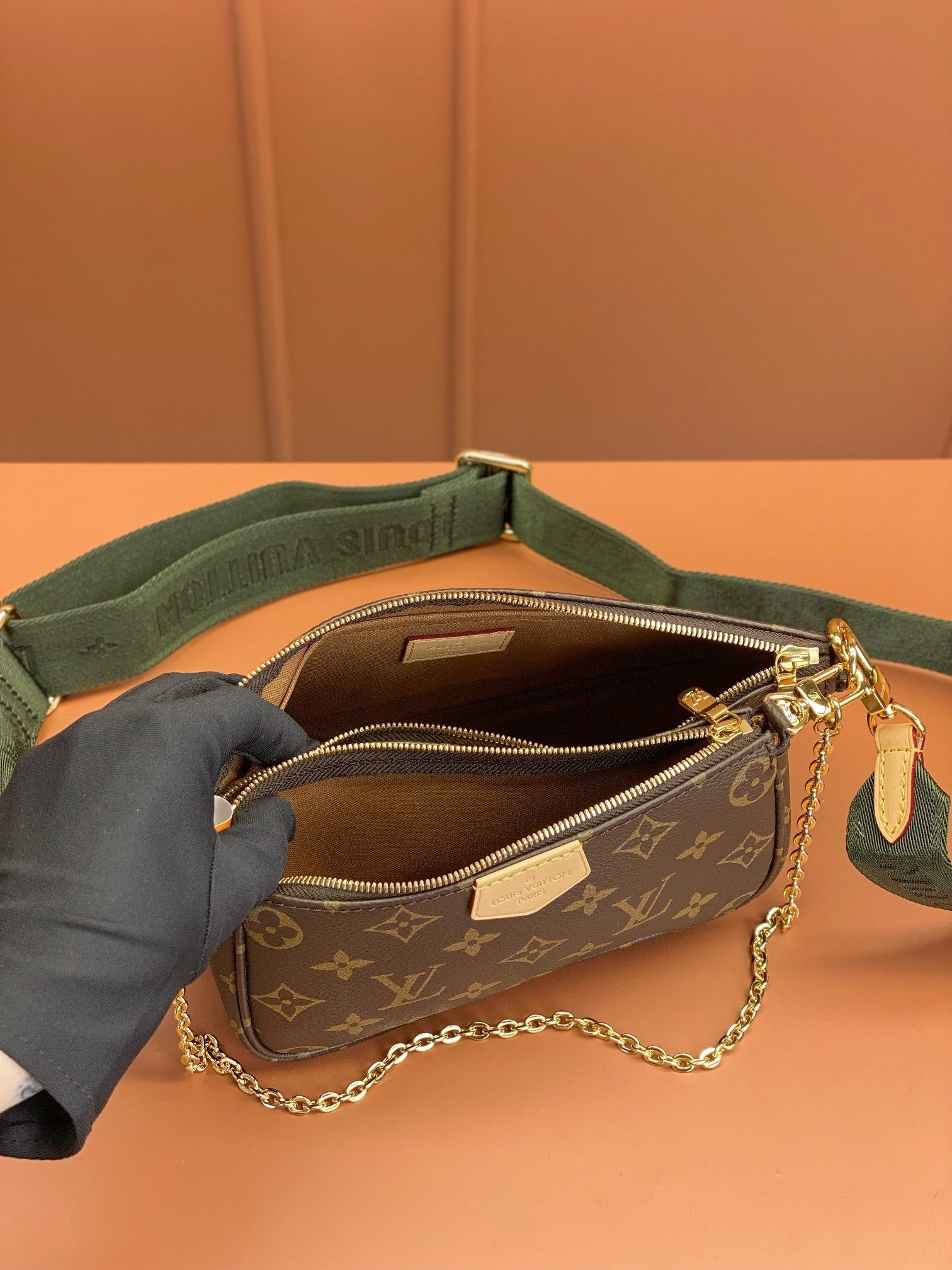 Louis Vuitton LV Multi Pochette Handle Fabric Green Handbags Monogram - Image 7