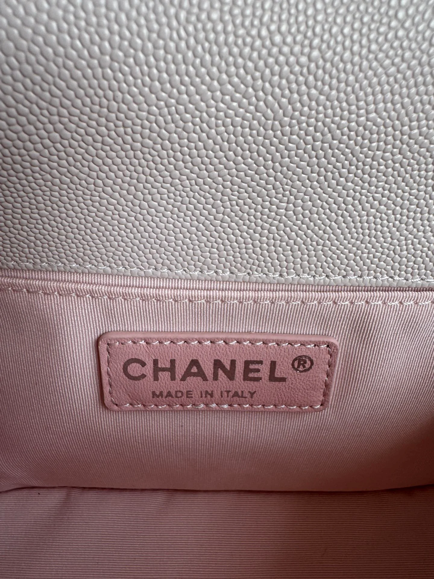 CHANEL BOY BAG MEDIUM 25 IN PINK CALFSKIN - Image 8