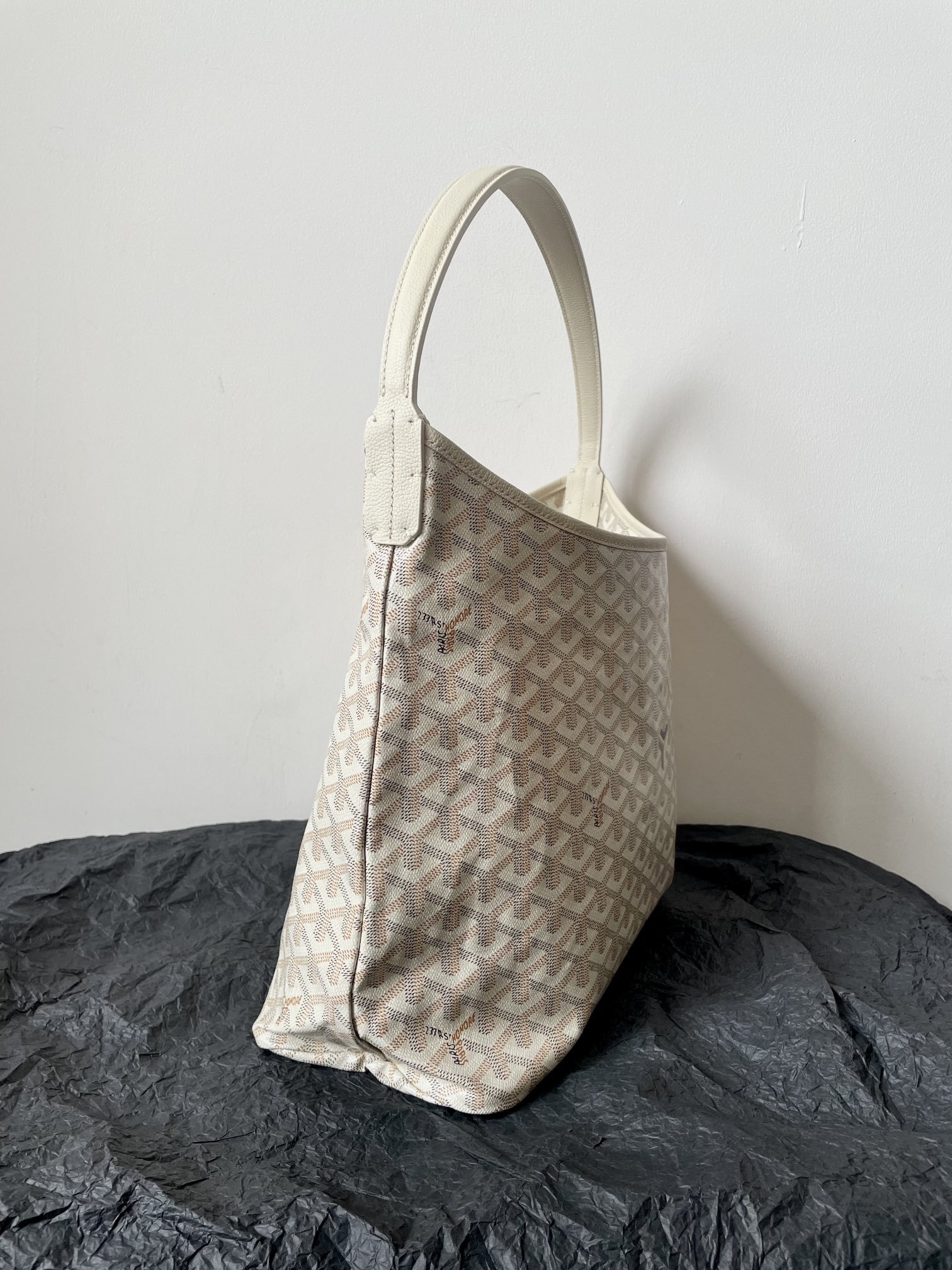 GOYARD Goyardine Boheme Hobo White - Image 2