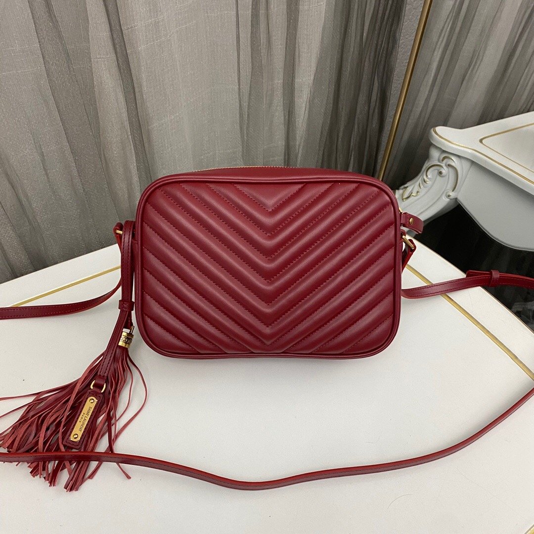 Saint Laurent Lou Medium YSL Camera Bag with Pocket and Tassel in Quilted Leather - Image 3