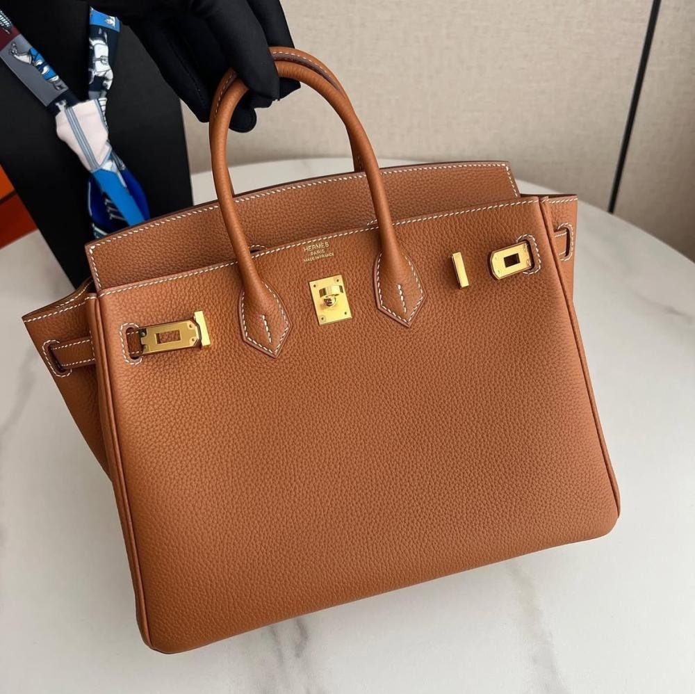 HN 25 Gold colour with Gold Hardware - Image 8