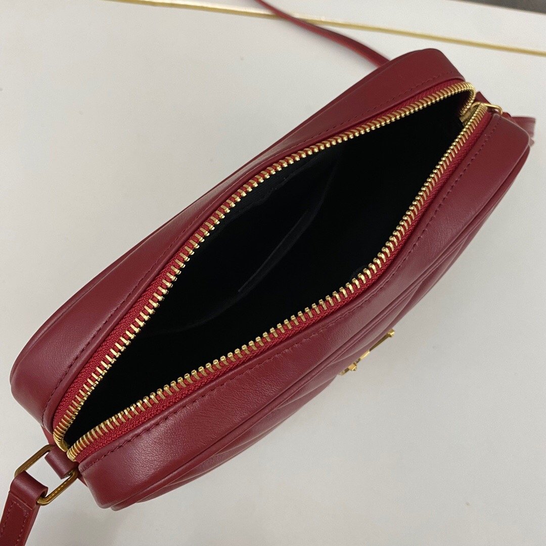 Saint Laurent Lou Medium YSL Camera Bag with Pocket and Tassel in Quilted Leather - Image 7
