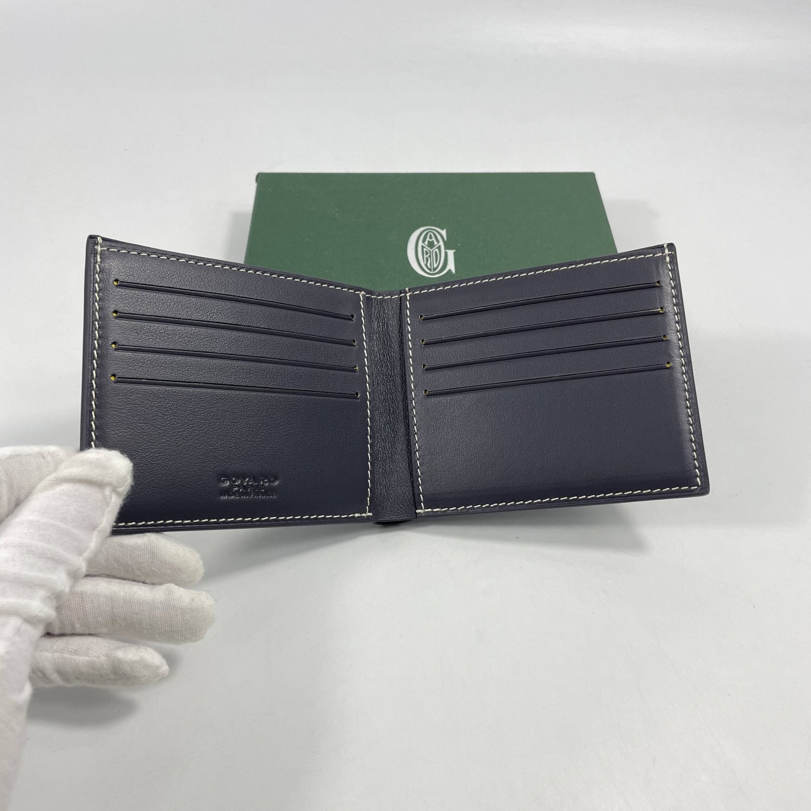 Goyard Gray Men Wallet - Image 3