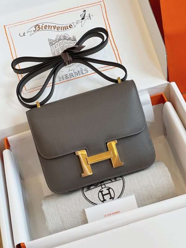 HN Bag Epsom Gold Grey With Lock Gold Handbags 19cm