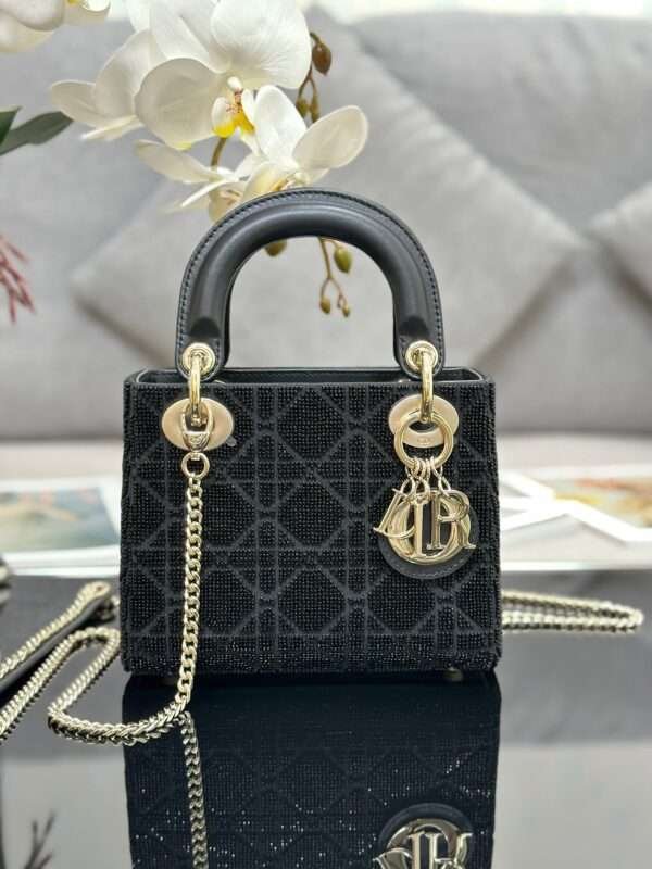 Dior Lady Super Black Beaded Handbag 17x15x7cm
