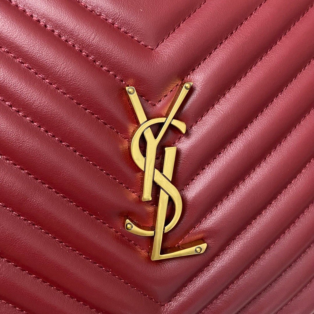 Saint Laurent Lou Medium YSL Camera Bag with Pocket and Tassel in Quilted Leather - Image 5