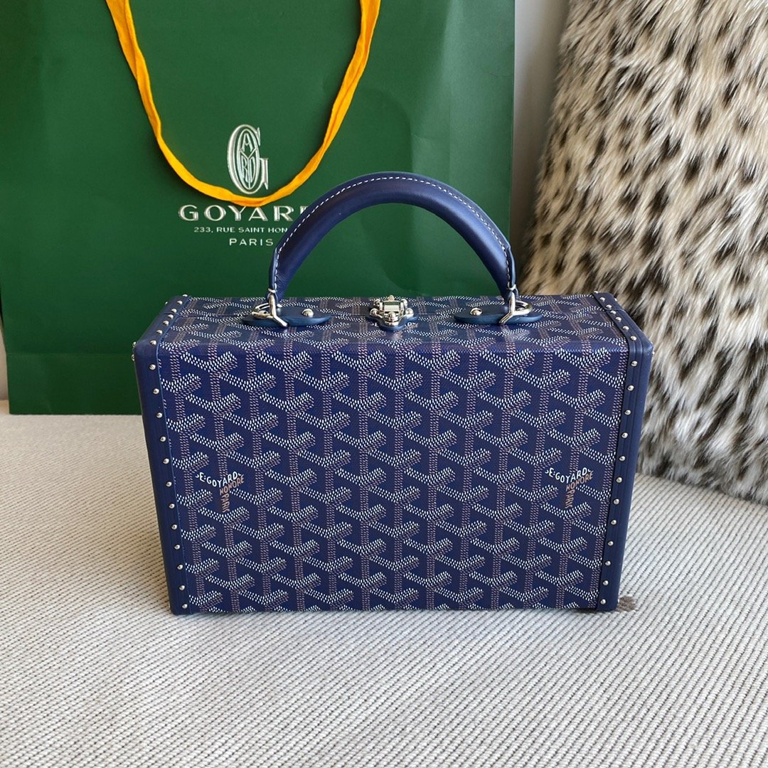 GOYA GRAND HOTEL TRUNK BAG - Image 3